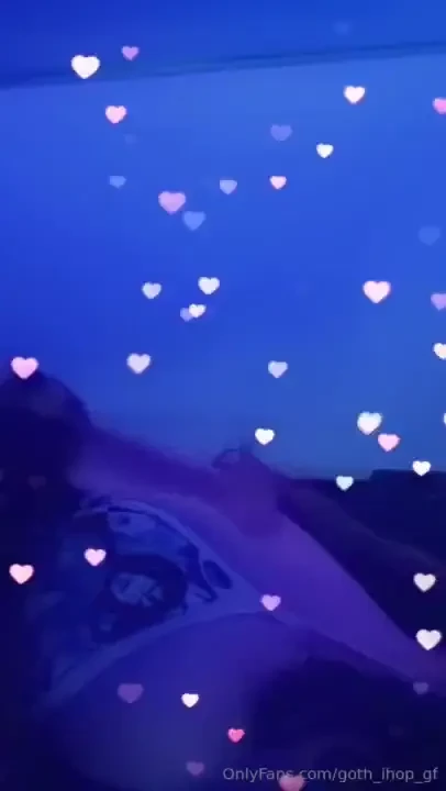 Wishing for the real thing so i could feel it cum between my tits - 