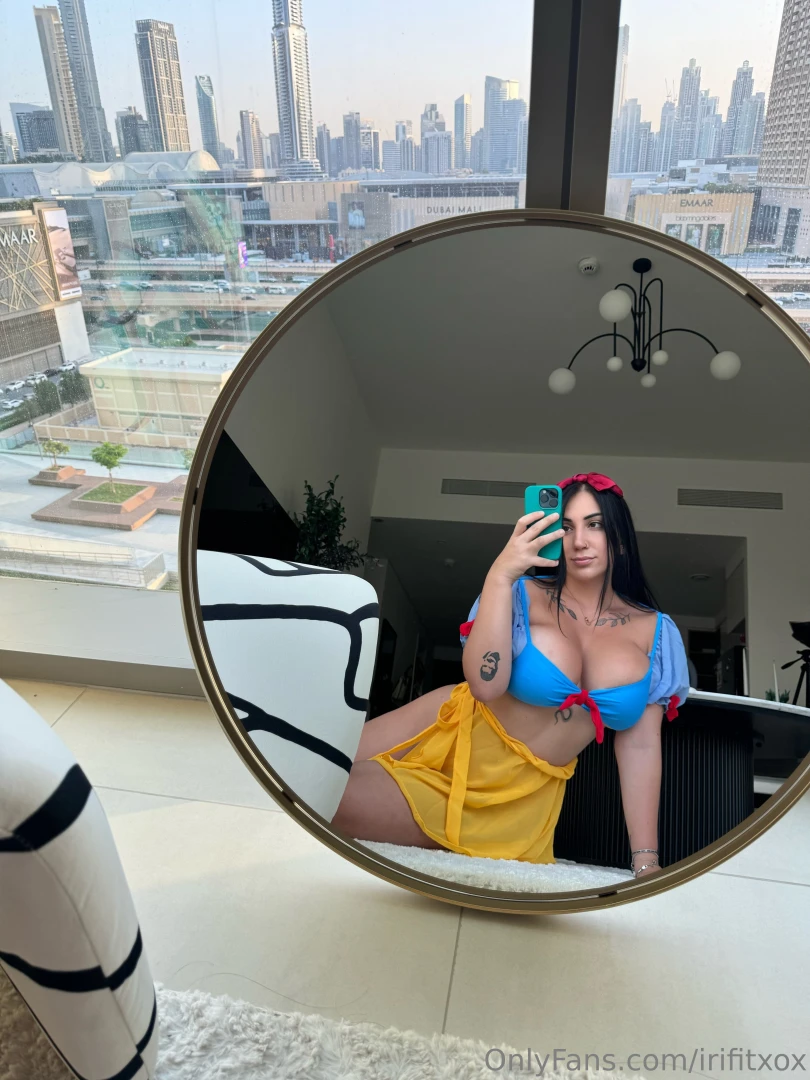 Mirror mirror on the wall who s the fairest of them all i think you 