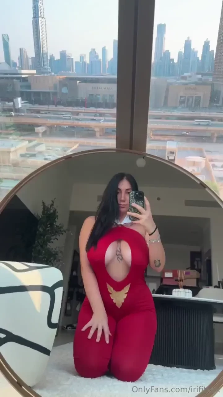 Dressed to impress more like dressed to slay do you agree 