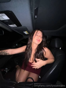 Caught myself thinking naughty thoughts and now i m wondering if you