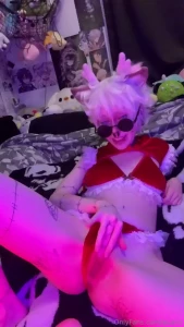 Gojo gets knotted for the first time by a cursed spirit for christmas