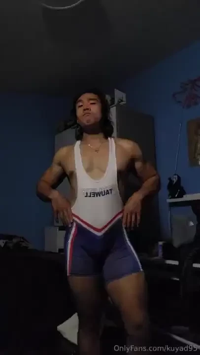 First time wearing a singlet and i felt very good in it lol 