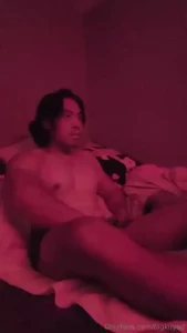 Late night horny tingz
