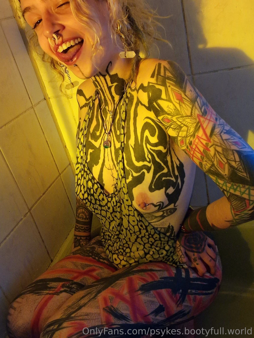 Do you like it wet tomorrow also comes a new video in the shower i part 3 