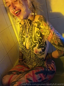 Do you like it wet tomorrow also comes a new video in the shower i part 3