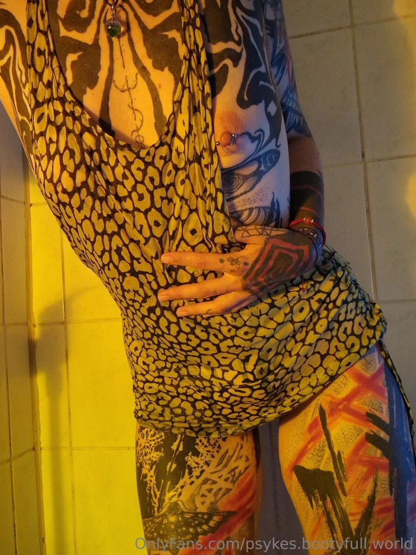 Do you like it wet tomorrow also comes a new video in the shower i part 2 