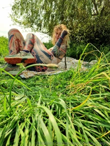 Wonderful hours at my fav lil lake loves to feel the sun everywhere on part 1