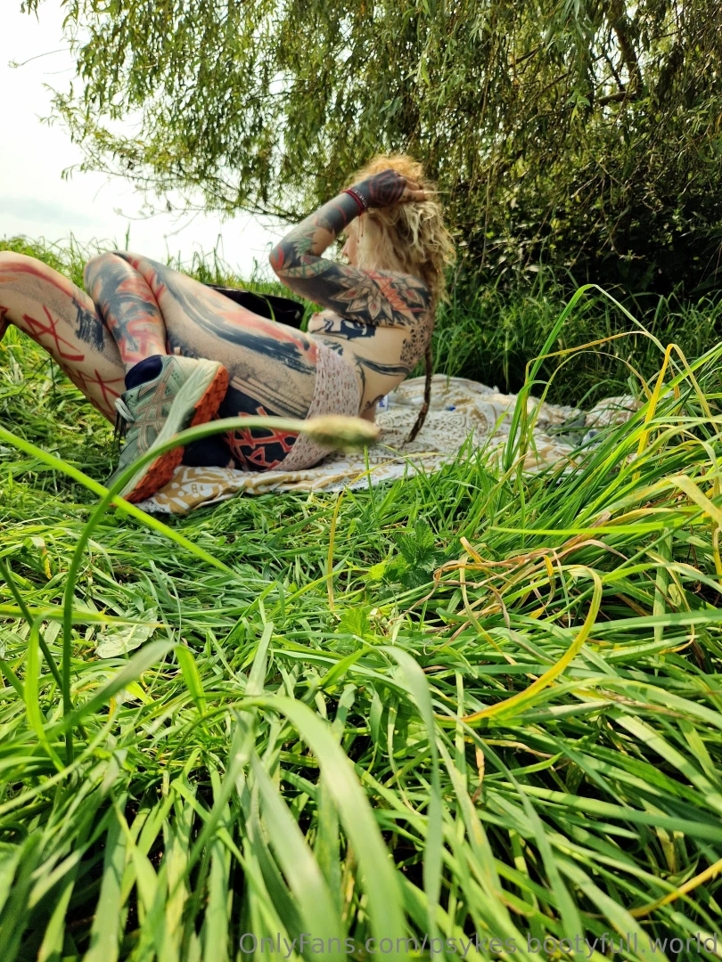 Wonderful hours at my fav lil lake loves to feel the sun everywhere on part 6 