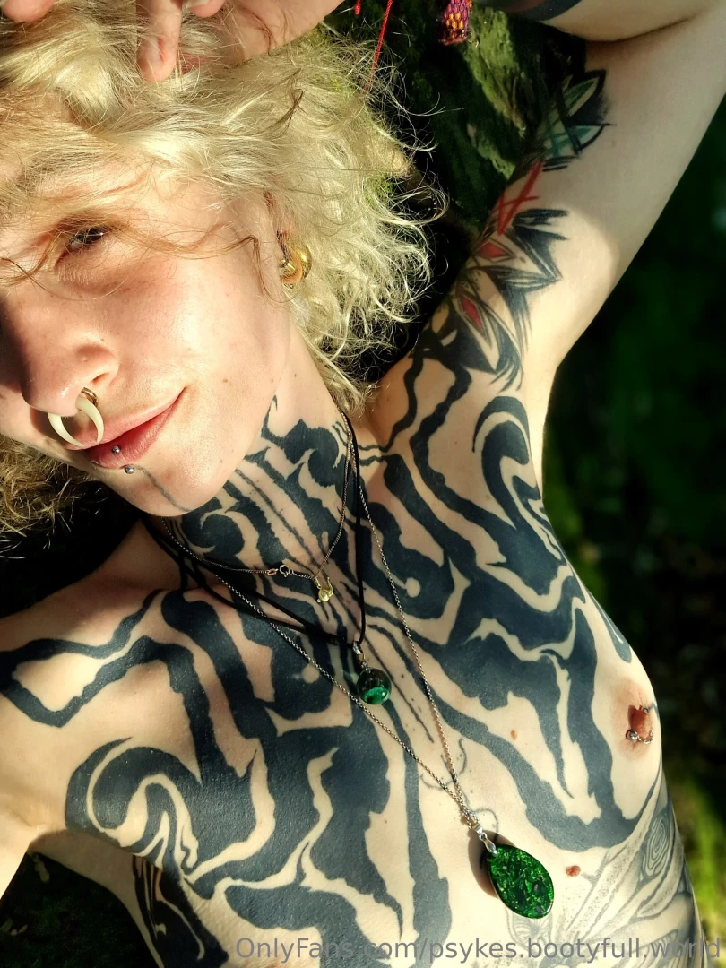 Sunshine fun how i love bein naked in the wild part 4 
