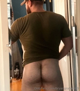 Get your face in now more content coming this weekend get your tongue