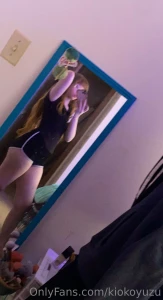 No nude full body short shorts nice thighs