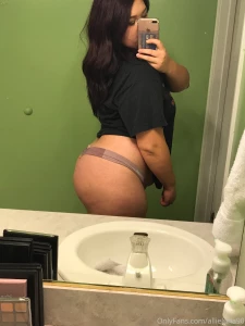 Wish i was sitting on your face instead of this counter part 1