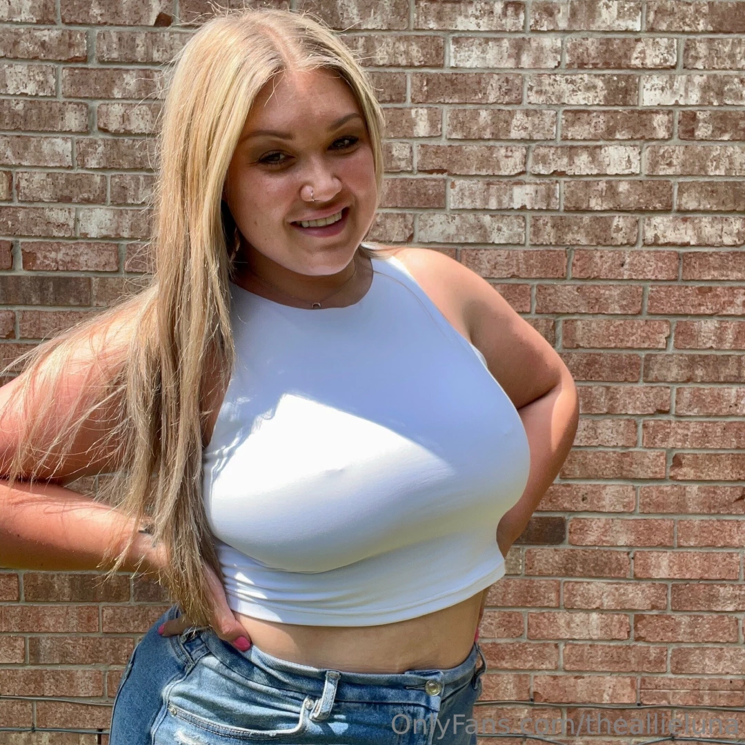 Like to take my top off 