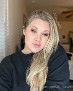 I often forget to take sfw pictures feeling just as sexy in these part 2