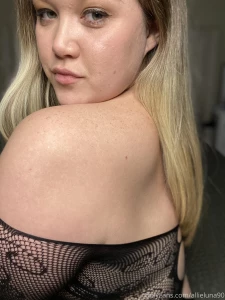 Do i look like your next girlfriend part 4