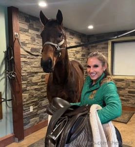 I bet you guys could never guess who i spent my day with happy sunday