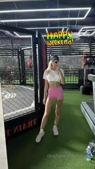 Happy weekends dm me and i ll make your weekend brighter and more 