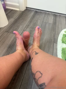Got a pedicure for my birthday part 4