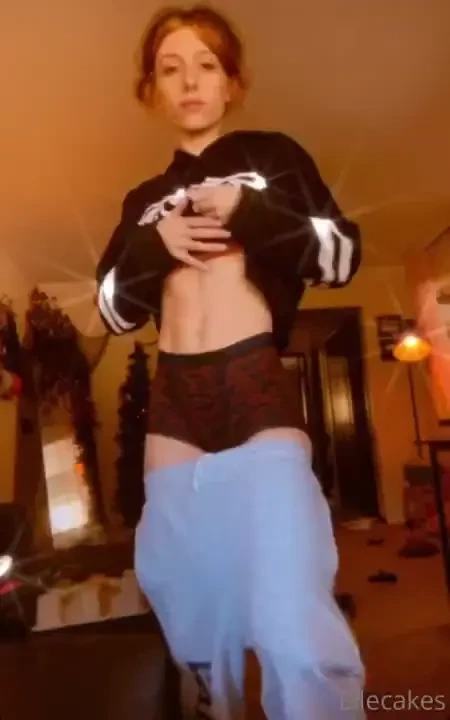 Gonna try to shoot a spooky concept today guess what i m dressing up 