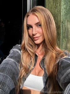 The kind of girl you buy a shot for across the bar yeehaw nashville