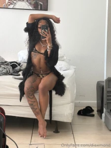 This pic should come with a warning label part 1