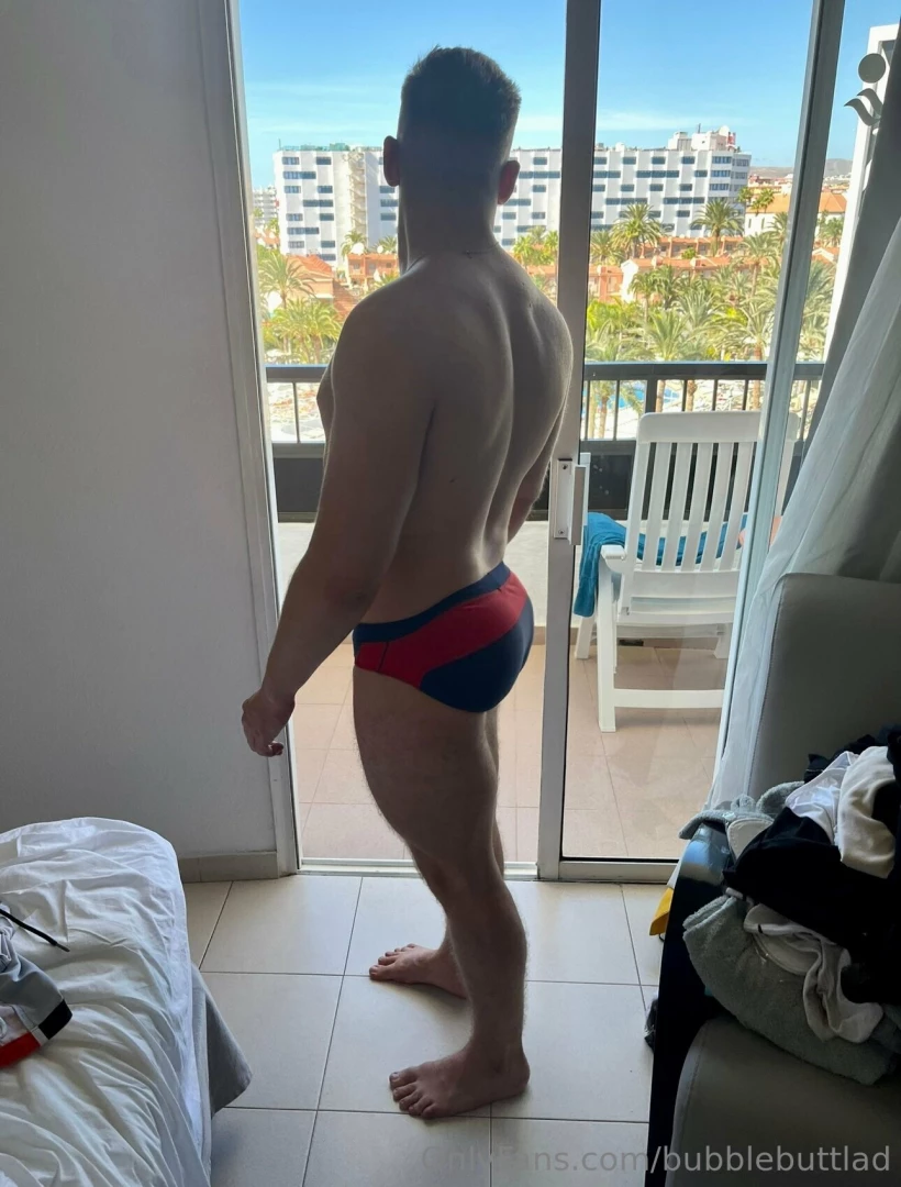 Sniff my crack 