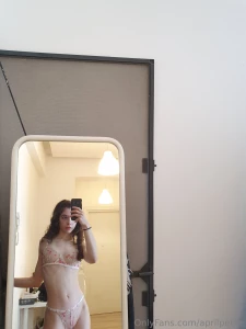 Aprilpetite part 5
