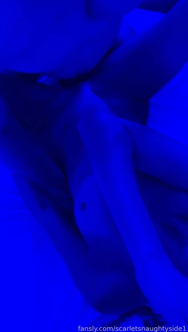 Getting spit roasted in the blue room i couldn t help myself i love part 1 
