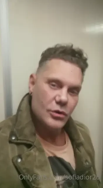 Do you want to know what nachovidaloficial did to me my ass hurts 