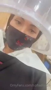 Hoy decid no ponerme tangas e salido a la peluquer a y no puedo evitar