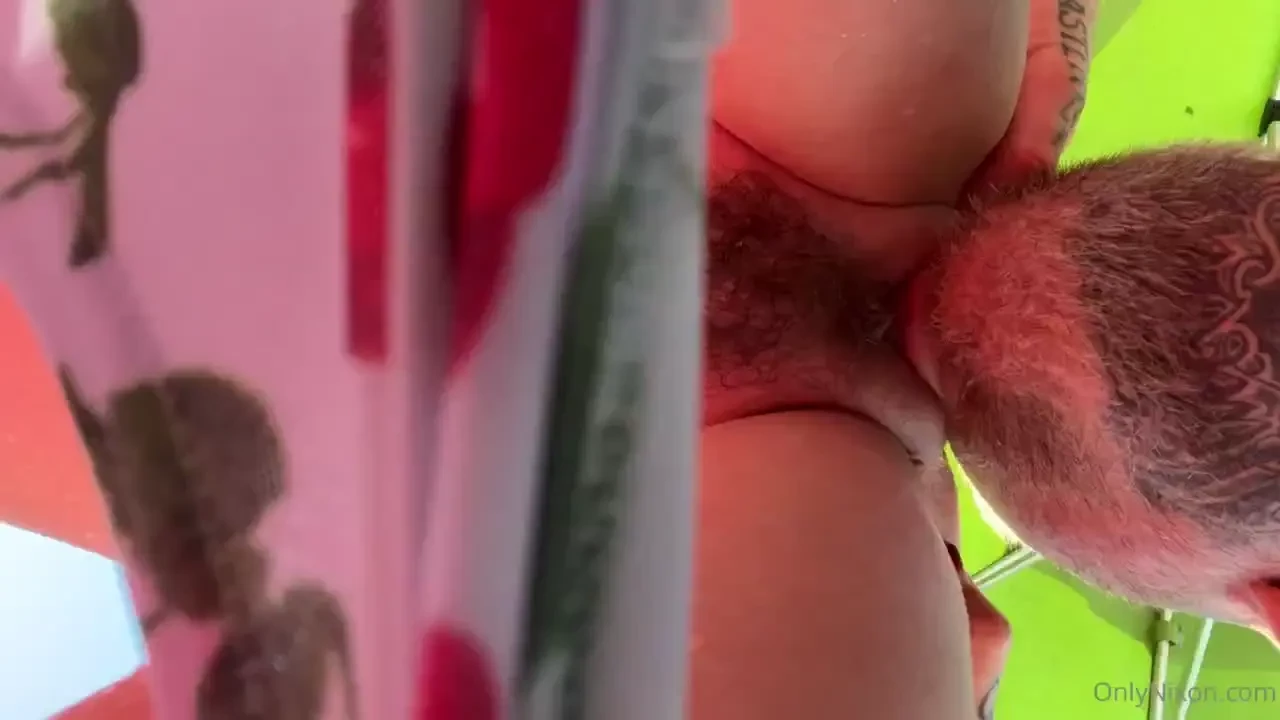 I loooove having my pussy eaten from behind would you eat my pussy 