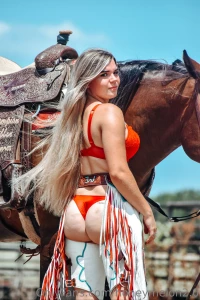 Ain t no girl gonna do it like a cowgirl