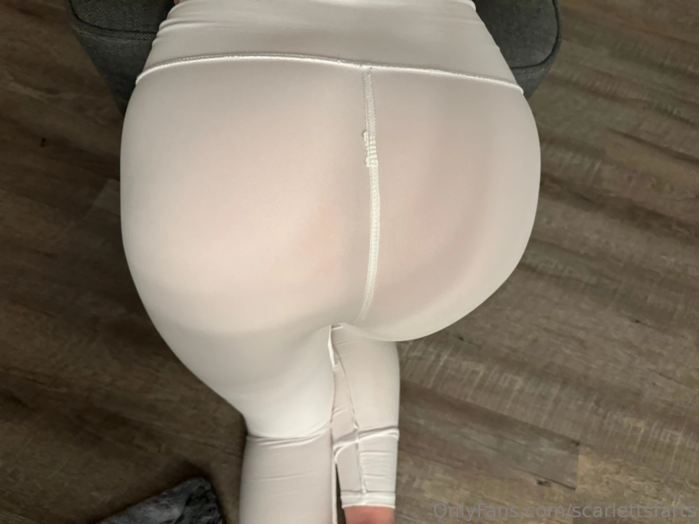 scarlettsfarts - Booootay do you love the white leggings part 12 