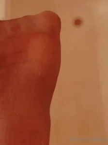 I promised a video of me pouring oil all over my foot the other day