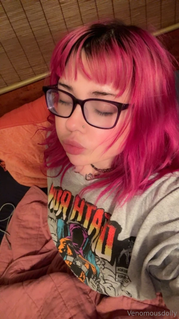 Guess who s ready for a comfy cozy night 3 