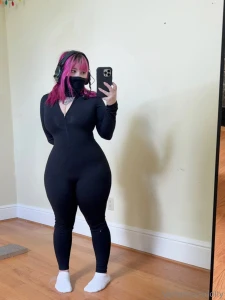 Name a thicker girl i ll wait 3