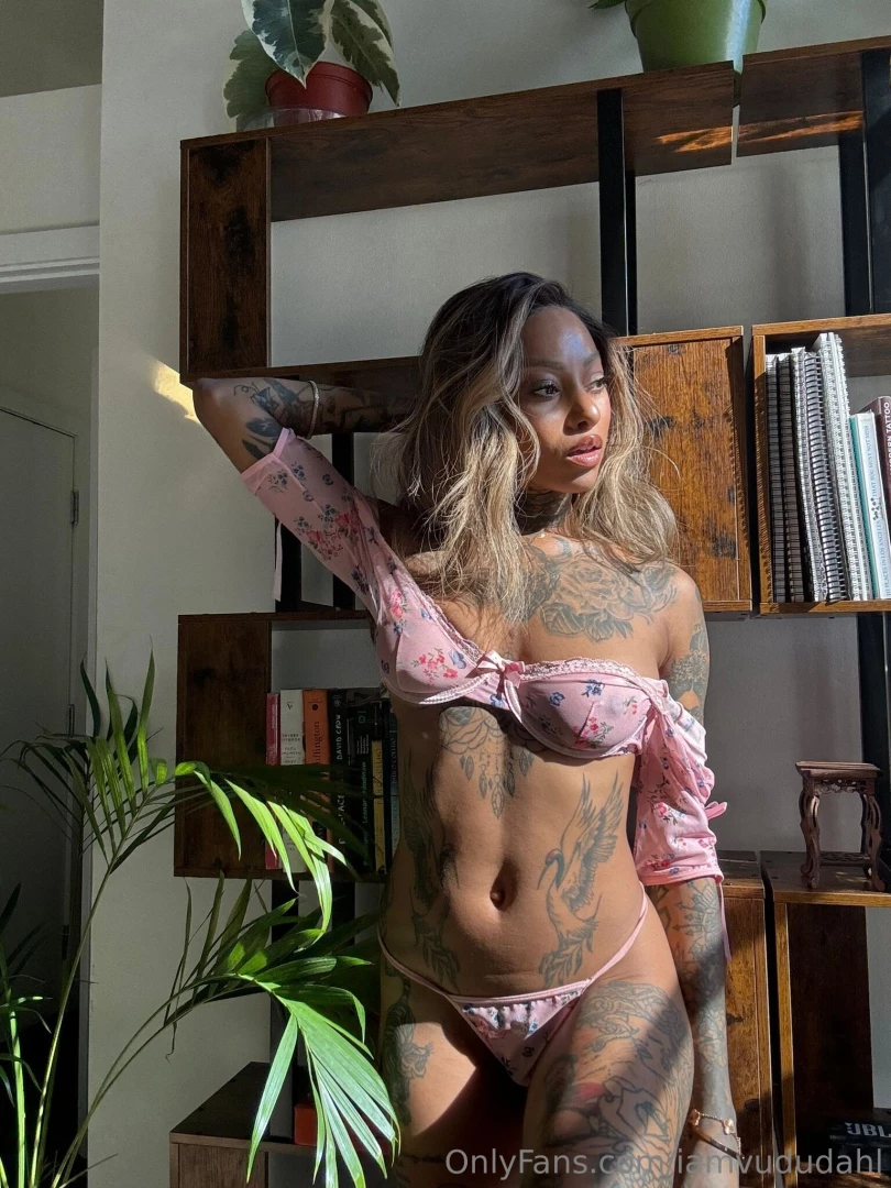 Cum peel these off with your teeth 