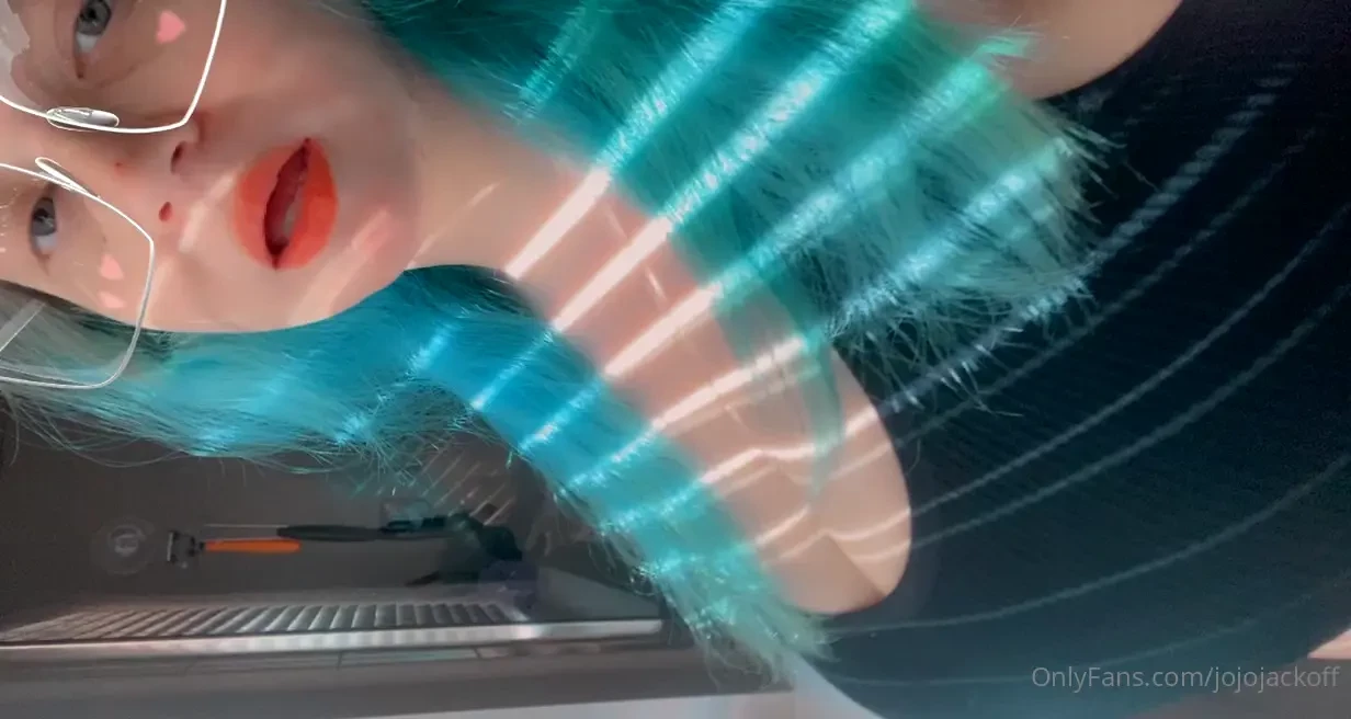 Are you following me on snapchat you should be 