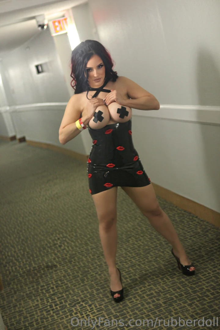 Tell me exactly how this hard cock of yours wants to fuck my tight 