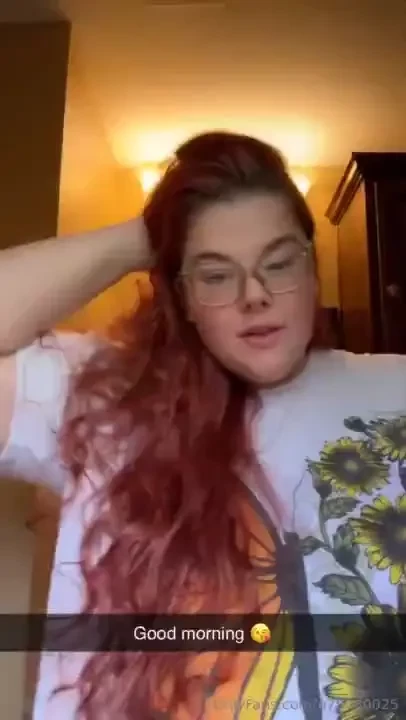 I will be making new content today dm me for prices and good morning 