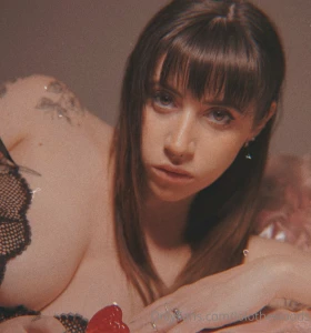 Daddy i need a spending allowance tip me please