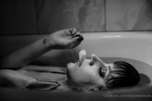 This shot came out so incredibly fun fact big tittys float in water part 1