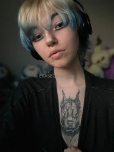 I love good subs who bark for their goddess an obedient sub is what i part 1