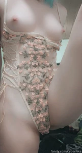 Another set from when i hady sexy blue and brown hair