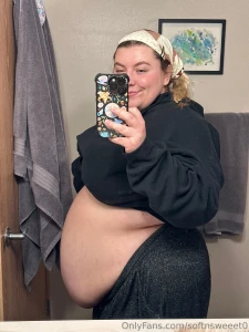 Just a few belly pics from last week part 1