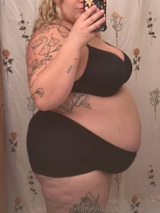 I went out to dinner with a feedee friend and decided to treat myself part 8