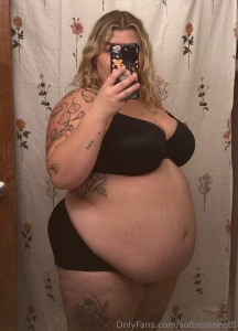 I went out to dinner with a feedee friend and decided to treat myself