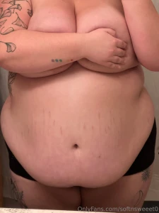 I went out to dinner with a feedee friend and decided to treat myself part 4