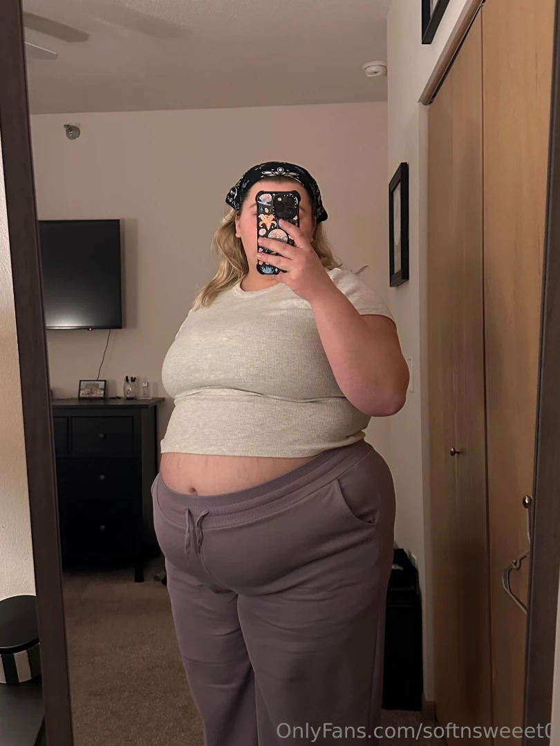 I promise i m still eating amp making content i m just to ditzy to part 4 