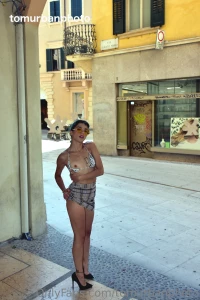 Purtroppo ho dovuto censurare le persone